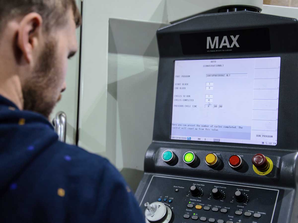 engineeer computer software design, CAD
